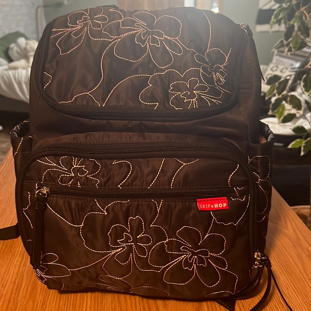 Skip hop diaper bag